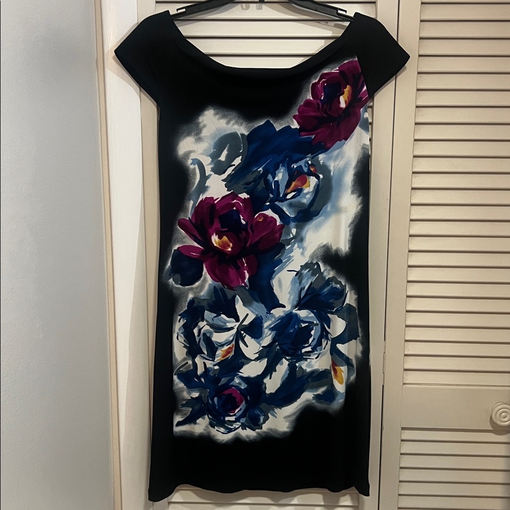Maggy London Women’s Size 4 Black Dress with Floral Print & Boat Neck